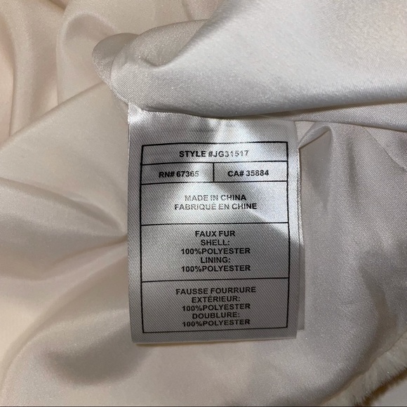 Jack by BB Dakota Cordova Faux Fur Vest - Picture 6 of 7